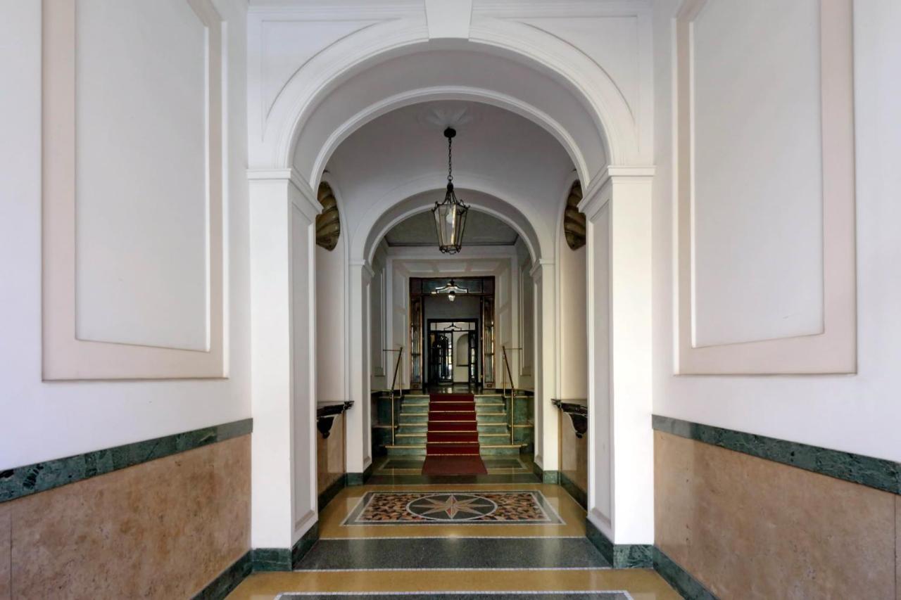 Bq House Colosseo Luxury Rooms Рим Экстерьер фото